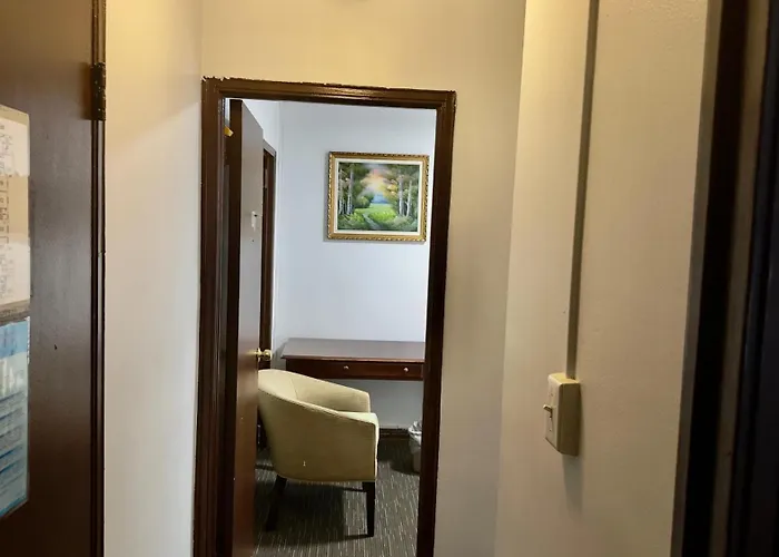 Chinatown Hotel
