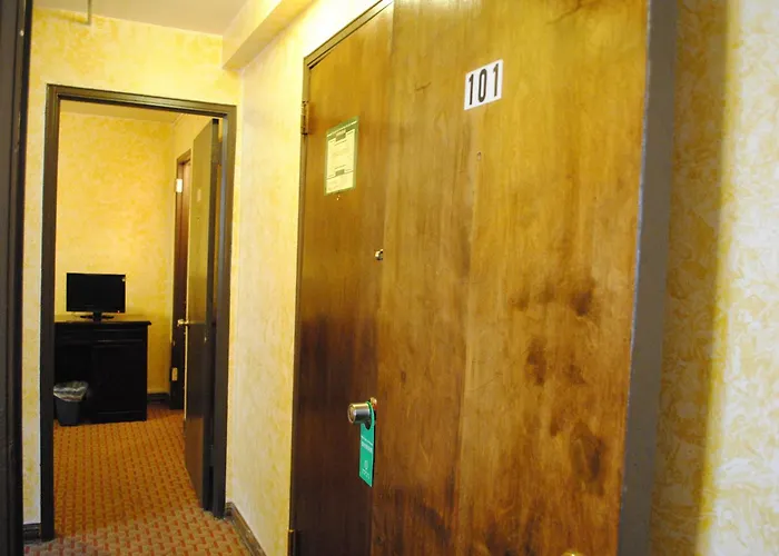Hotel Chinatown